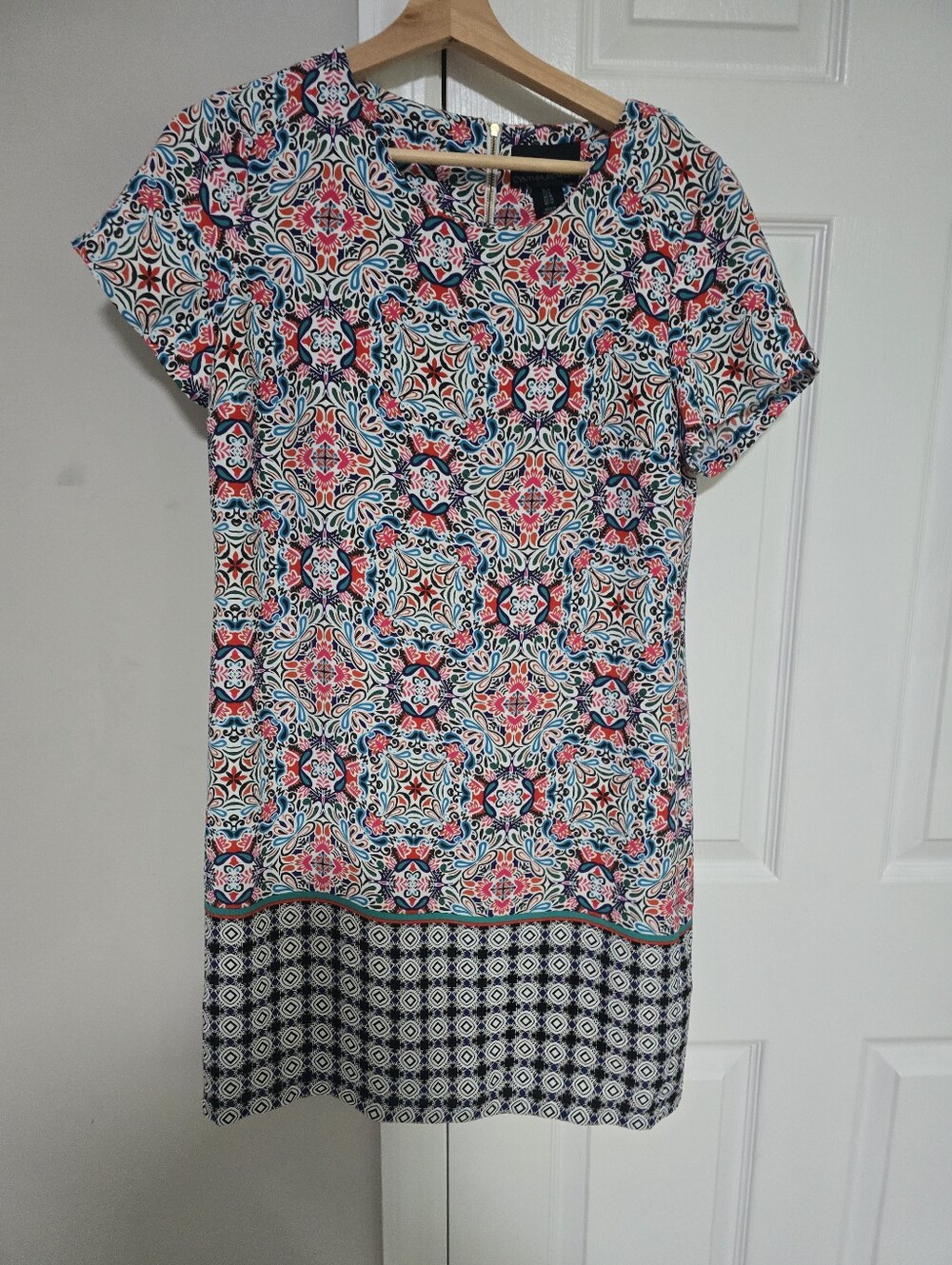 Cynthia Rowley Multicolor Short Sleeve Printed Shift Dress - Picture 5 of 9
